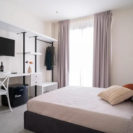 Acquamarina Bed & Breakfast *